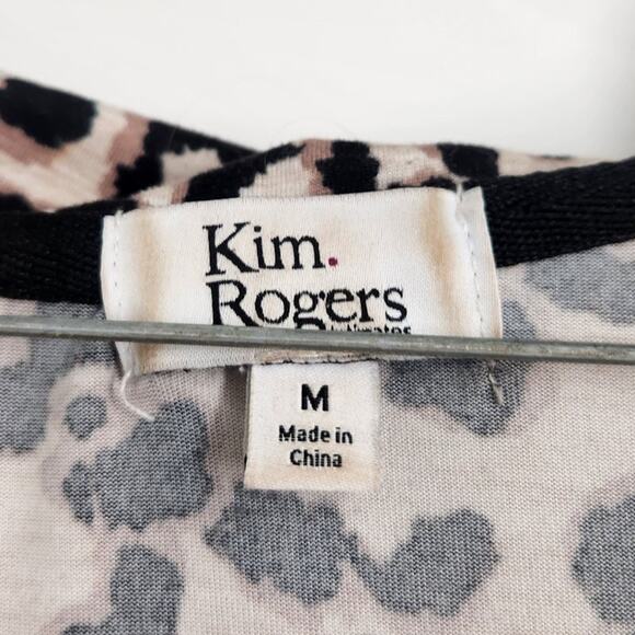 Kim Rogers Leopard Print Button Down Top - Size Medium - Picture 3 of 3